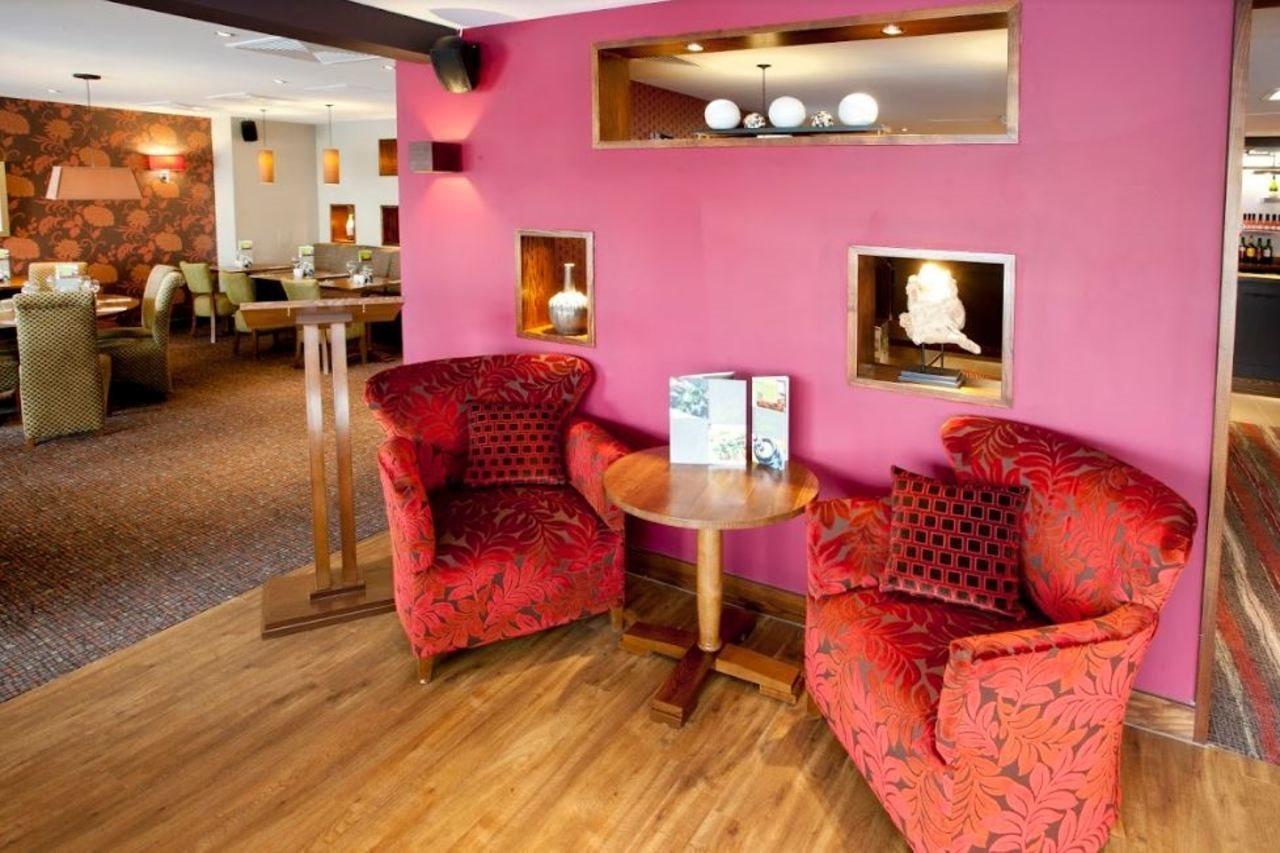 Premier Inn Inverness Centre - River Ness Exterior foto